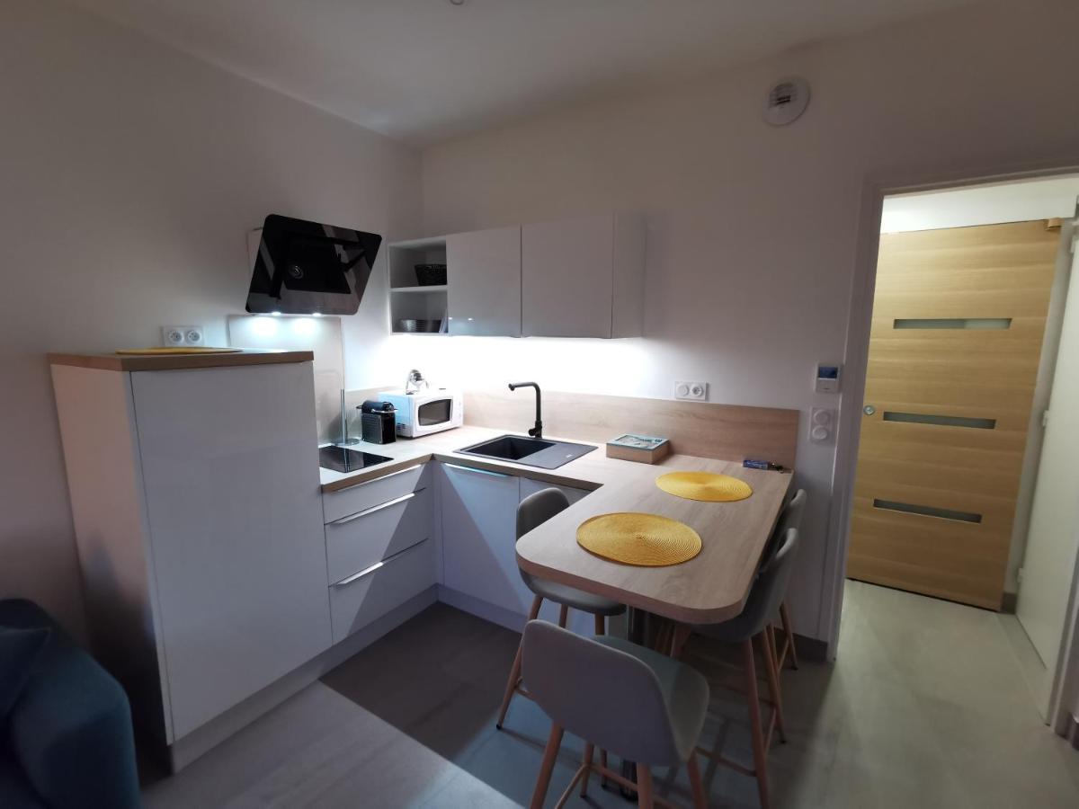 Apartamento Les Pieds Dans L'Eau Trouville-sur-Mer Exterior foto